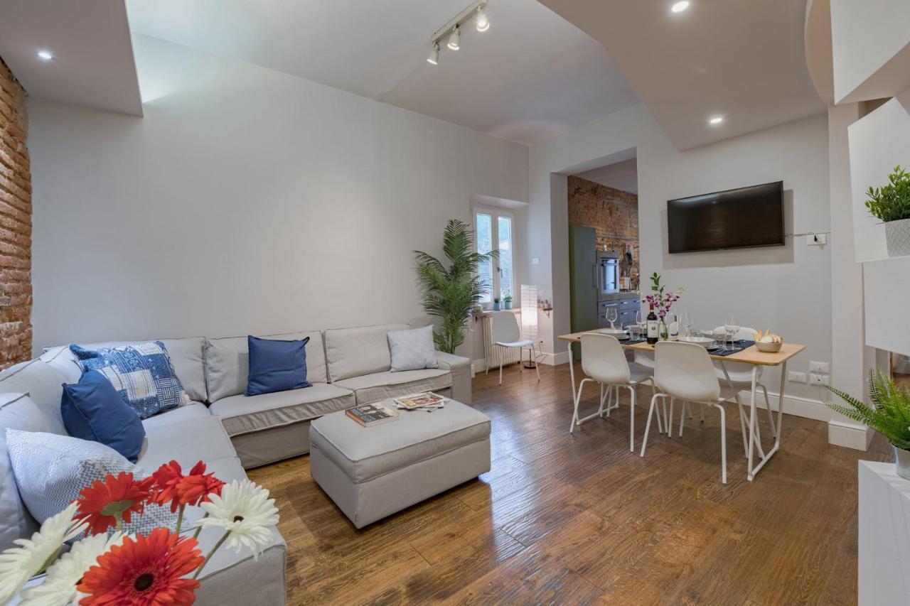 Apartamento - Guelfa - *